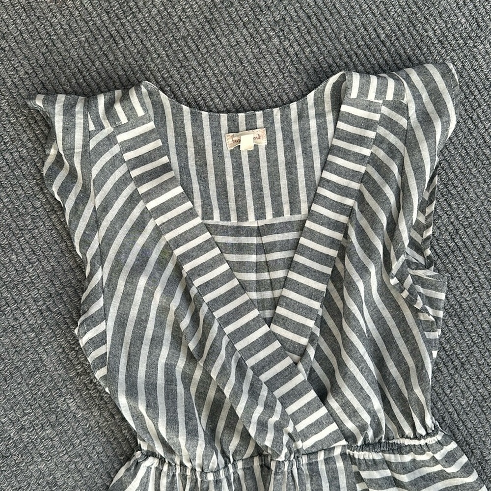 Hem & Thread V Neck Striped Flutter Cap Sleeve Dr… - image 4